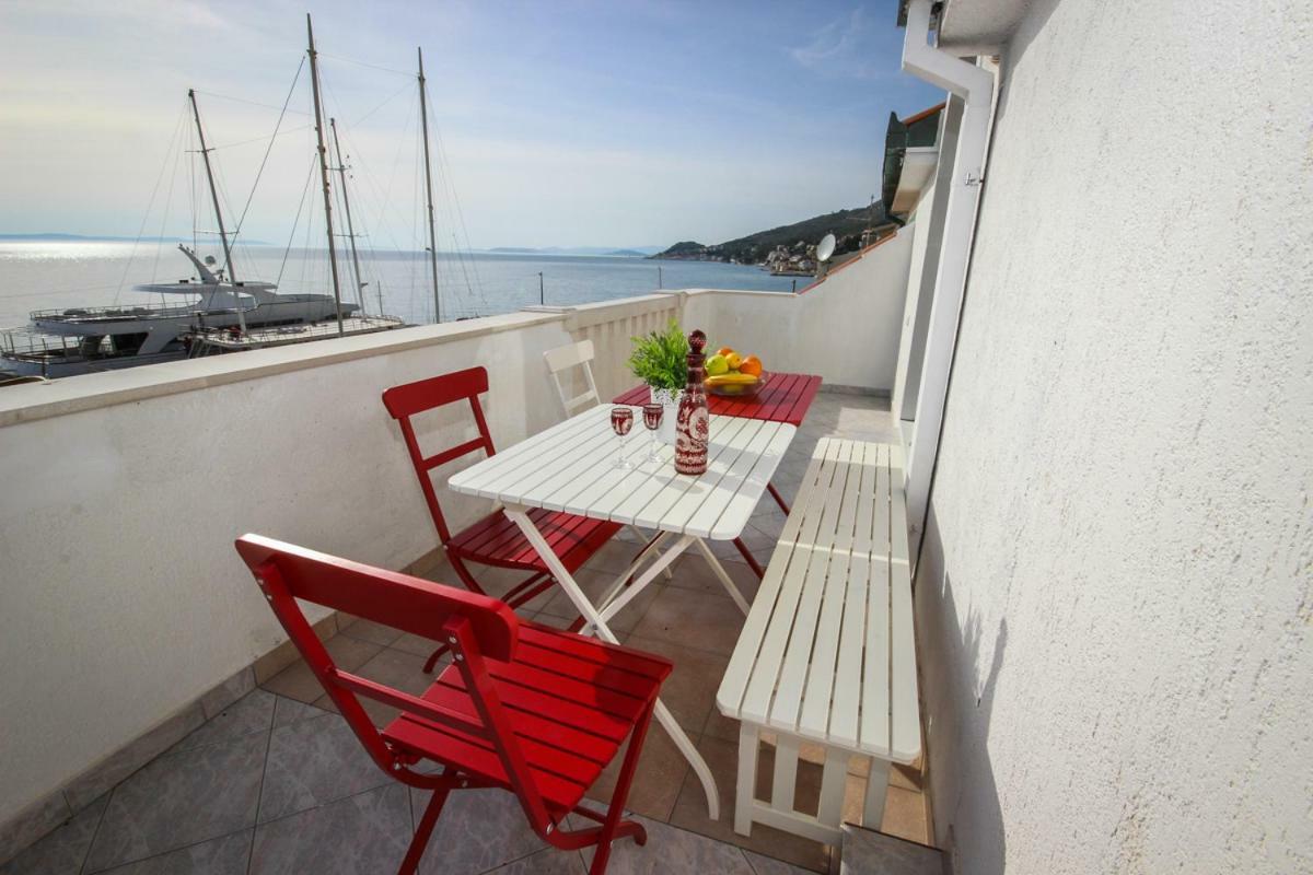 Apartmani Kristijan Єсенице Екстер'єр фото