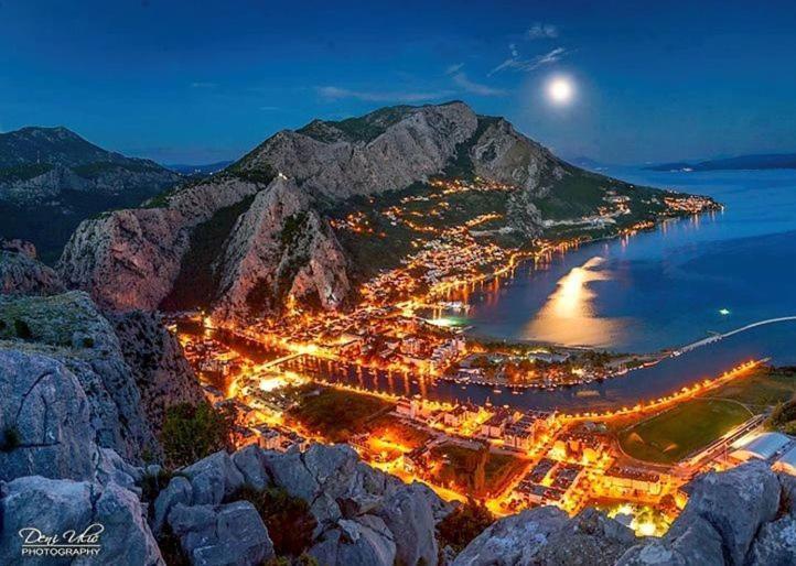 Apartmani Kristijan Єсенице Екстер'єр фото